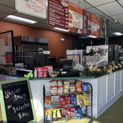 Benta Box Cafe - Front counter