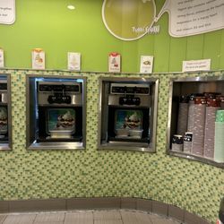 Tutti Frutti Frozen Yogurt
