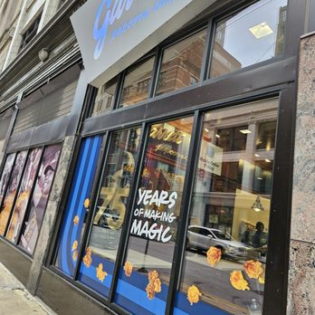 Garrett Popcorn Shops - Popcorn Shops Near Me - Chicago, Illinois