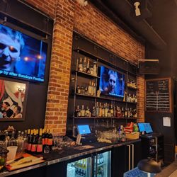 The Fitz Bar & Lounge - Bar area.