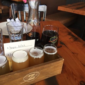 Zeeks Pizza - Beer tasting flight - Pizza Near Me - Seattle, Washington Zeeks Pizza - Beer tasting flight - Pizza Near Me - Seattle, Washington