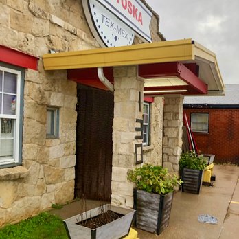 La Toska - The outside with the front. - Tex-Mex Near Me - Cedar Hill, Texas La Toska - The outside with the front. - Tex-Mex Near Me - Cedar Hill, Texas
