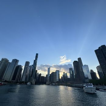 Chicago Architecture Center - Historical Tours Near Me - Chicago, Illinois