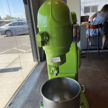 Essence Bakery Cafe - Inside - Breakfast & Brunch Near Me - Phoenix, Arizona