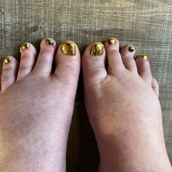 Elegant 7 Nails Spa - Shiny toes in old feet - Nail Salons Near Me - Salinas, California