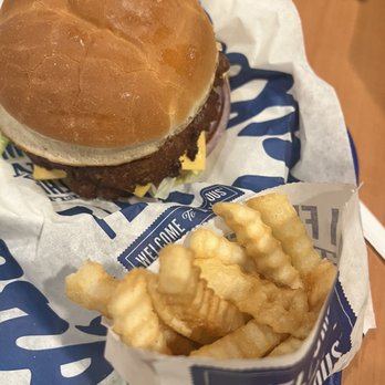 Culver's - Burgers Near Me - Hendersonville, Tennessee