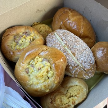 Napoleon Super Bakery - Ham and corn, butter cream, curry beef, mini bbq pork, coconut bun, mini custard pineapple bun - Bakeries Near Me - Oakland, California Napoleon Super Bakery - Ham and corn, butter cream, curry beef, mini bbq pork, coconut bun, mini custard pineapple bun - Bakeries Near Me - Oakland, California