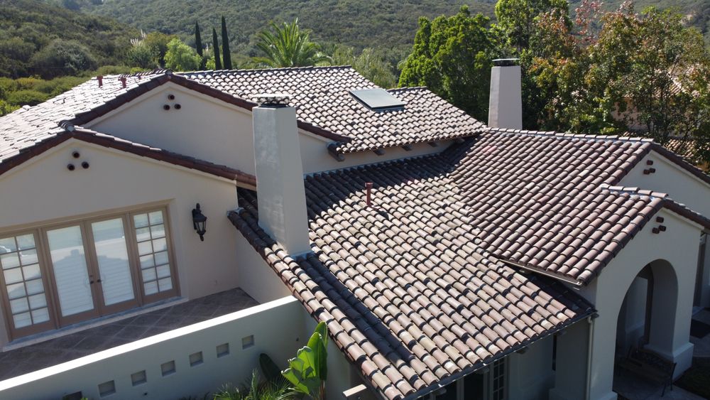 Slide of Araujo Roofing