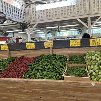 Diamond Fresh Farmers Market - 8/21/24 OH MY GOSH! Why haven't I known about this place!? - Farmers Market Near Me - Walnut, California Diamond Fresh Farmers Market - 8/21/24 OH MY GOSH! Why haven't I known about this place!? - Farmers Market Near Me - Walnut, California