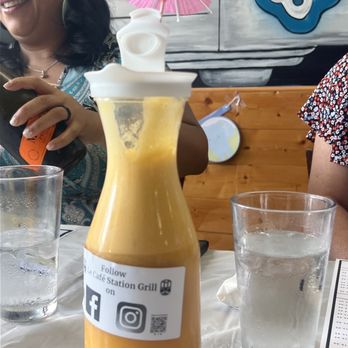 Le Café Station Grill - Breakfast & Brunch Near Me - Chicago, Illinois Le Café Station Grill - Breakfast & Brunch Near Me - Chicago, Illinois
