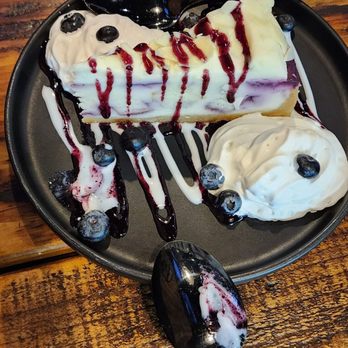 PI SOCIAL - Updated February 2025 - 82 Photos & 46 Reviews - 206 N