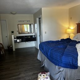 The room The room