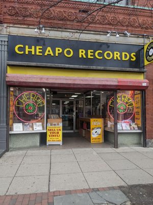 Cheapo Records by null