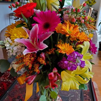 Flowers By Ami - Florists Near Me - Canton, Massachusetts Flowers By Ami - Florists Near Me - Canton, Massachusetts