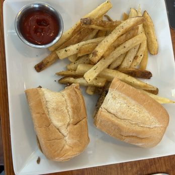 Craft Kitchen - Gastropubs Near Me - Bluffton, South Carolina