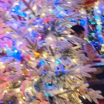 Nutcracker Pop Up Christmas Bar - Pop-Up Restaurants Near Me - Chicago, Illinois