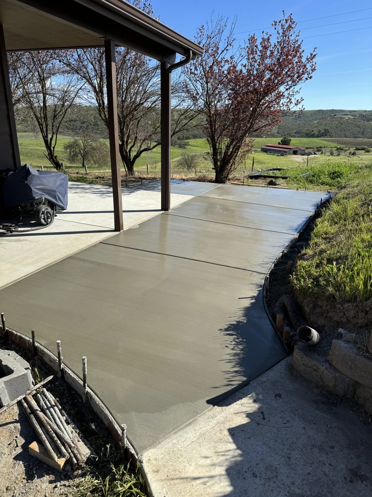 EXTENSIVE CONCRETE Updated June 2024 55 Photos Paso Robles
