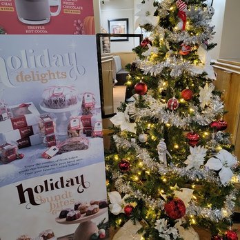 Corner Bakery - Holiday decor. - Sandwiches Near Me - Westlake Village, California Corner Bakery - Holiday decor. - Sandwiches Near Me - Westlake Village, California