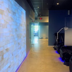 Icebox Cryotherapy - Cumming - Salt Wall