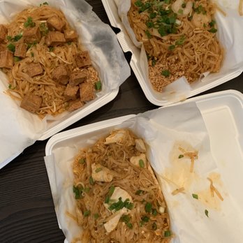 Thai Kitchen - Pad Thai (Chicken, Tofu, Shrimp) - Thai Near Me - Nashville, Tennessee Thai Kitchen - Pad Thai (Chicken, Tofu, Shrimp) - Thai Near Me - Nashville, Tennessee