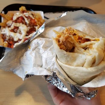 Del Taco - Mexican Near Me - Elk Grove, California