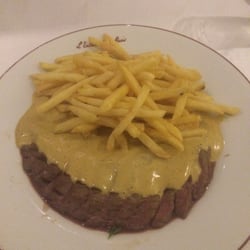 L'Entrecôte de Paris - O prato único da casa