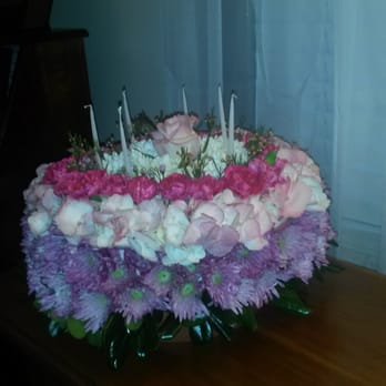 Connelly's Flowers - They are the greatest florist - Florists Near Me - Niles, Ohio