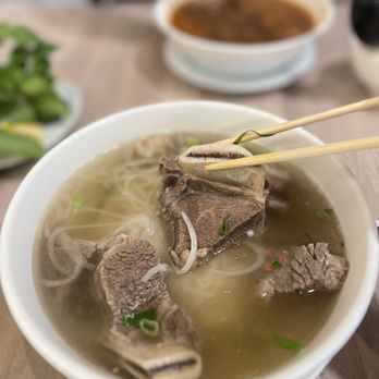 Ribs & Broth - Short rib pho - Vietnamese Near Me - Wahiawa, Hawaii Ribs & Broth - Short rib pho - Vietnamese Near Me - Wahiawa, Hawaii