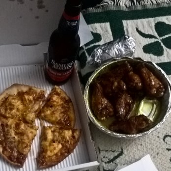 Casa Di Pizza - Honey mustard wings, BBQ chicken pizza... Beer was alacarte from my fridge... - Pizza Near Me - Columbus, Ohio Casa Di Pizza - Honey mustard wings, BBQ chicken pizza... Beer was alacarte from my fridge... - Pizza Near Me - Columbus, Ohio