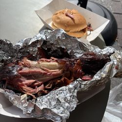 Big "6" Bar-B-Que - Turkey leg and sliced beef sandwich