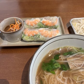 399 Kitchen - Classic half shrimp and pork spring rolls & beef brisket pho - Vietnamese Near Me - Irvine, California
