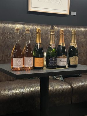 Six Twists Sparkling by null