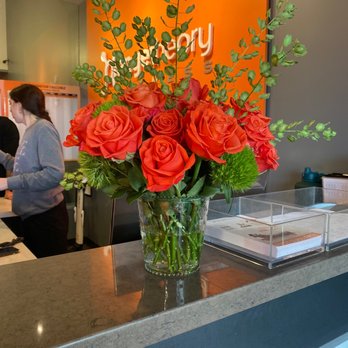 Urban Gardener - Flower Arrangement - Florists Near Me - Newport Beach, California Urban Gardener - Flower Arrangement - Florists Near Me - Newport Beach, California