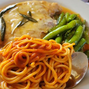 Mezza Luna Restaurant - Pollo Saltimbocca - Italian Near Me - Half Moon Bay, California