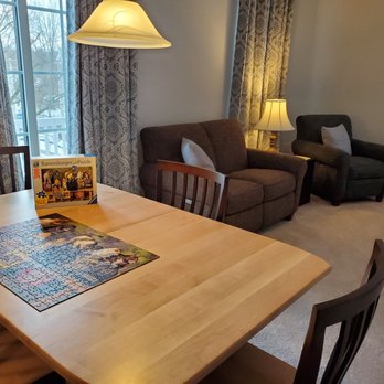 Reliable Household and Office Moving - Living room - Movers Near Me - Central Point, Oregon Reliable Household and Office Moving - Living room - Movers Near Me - Central Point, Oregon