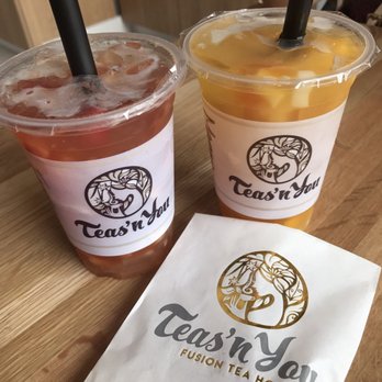 Teas'n You - Fusion Fruit Tea and Mango Tango (macaron in bag) - Bubble Tea Near Me - Vienna, Virginia