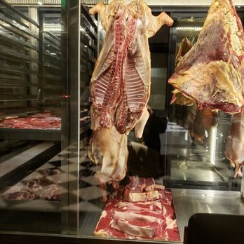 La Estancia Asador Criollo - fresh meat - Barbeque Near Me - Buenos Aires, C