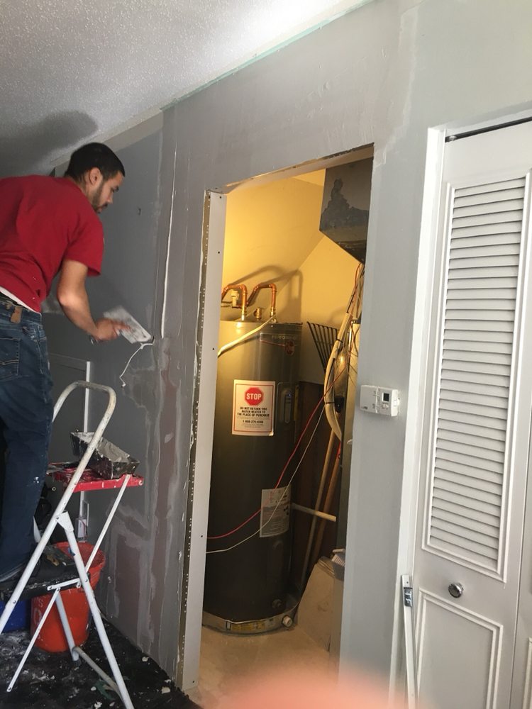 Slide of 007 Handyman Construction and Remodeling