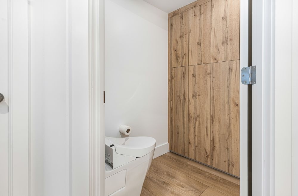 Slide of Jimenez Contracting & Construction Serv