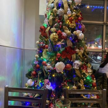 Tumi Peruvian Restaurant NYC - Beautiful Christmas tree... - Peruvian Near Me - New York, New York Tumi Peruvian Restaurant NYC - Beautiful Christmas tree... - Peruvian Near Me - New York, New York