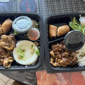 HOT Com Tam - ONE egg roll? Really? - Vietnamese Near Me - Westminster, California