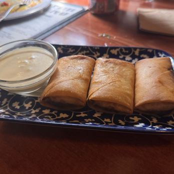 Mi Kitchen - Spring roll - Tapas Bars Near Me - Franklin, Tennessee Mi Kitchen - Spring roll - Tapas Bars Near Me - Franklin, Tennessee