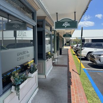 Ella Cafe - Cafes Near Me - Coral Springs, Florida