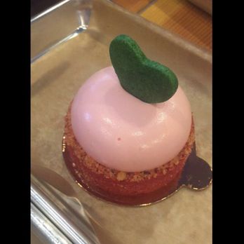 Bibble & Sip - Cute cake! - Coffee & Tea Near Me - New York, New York