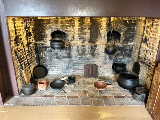 The House of the Seven Gables by null