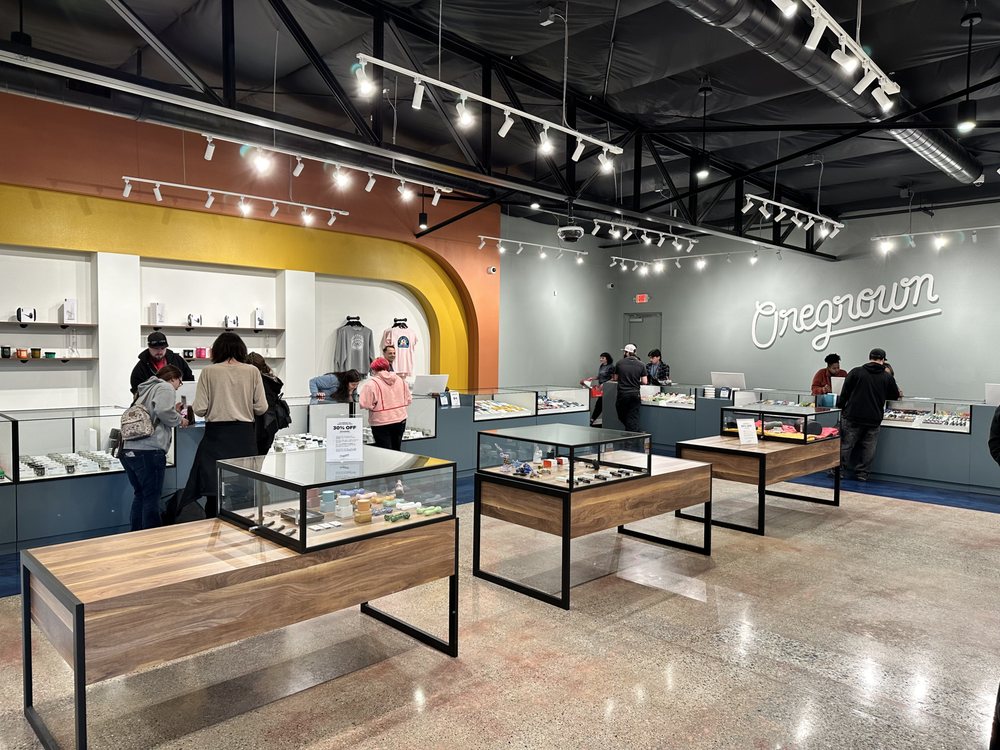 OREGROWN CHICO Updated May 2024 25 Photos 1408 Park Ave, Chico