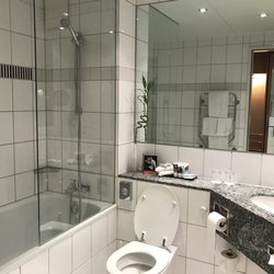 Mercure Hotel Bochum City - Bathroom