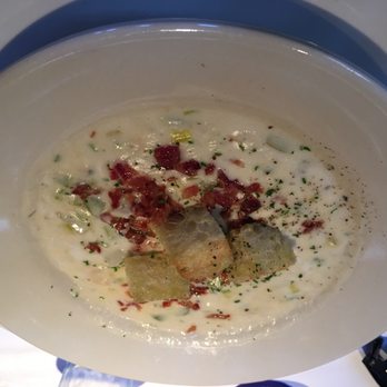 Gulfstream - Clam chowder - New American Near Me - Newport Beach, California