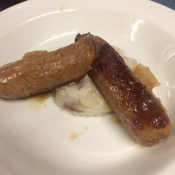 Tercero Dining Commons - Viktor's bratwurst - Cafeteria Near Me - Davis, California
