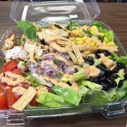 La Paloma - Chipotle Chicken Salad